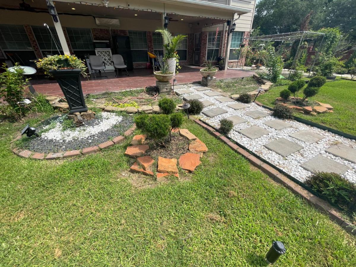 Afra Home With Huge Garden Houston, Texas Exterior photo